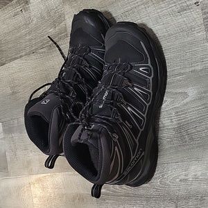 Men's Salomon X-Ultra size 9.5